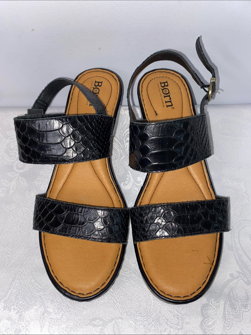 EUC Børn Black Crocodile Embossed Leather Slingback Comfort Wedge Sandals
